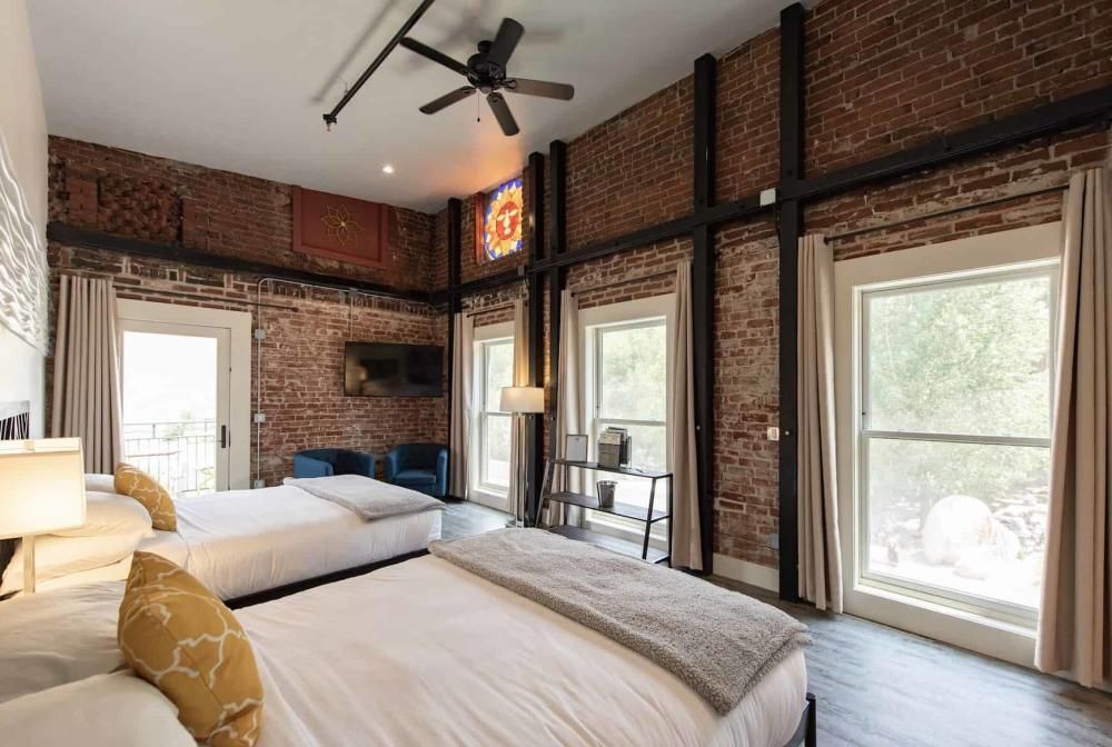 ManhattanHotel