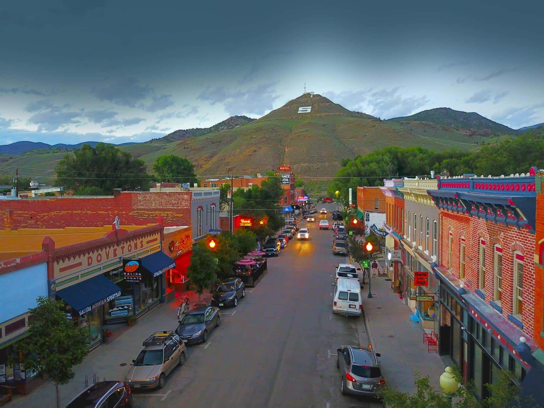 Small town main street with mountain backdrop