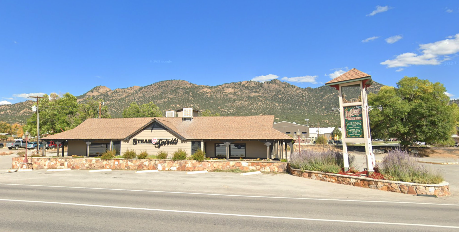 Quincy’s Steak & Spirits Buena Vista