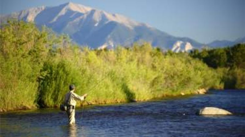 fishing-video-still-02