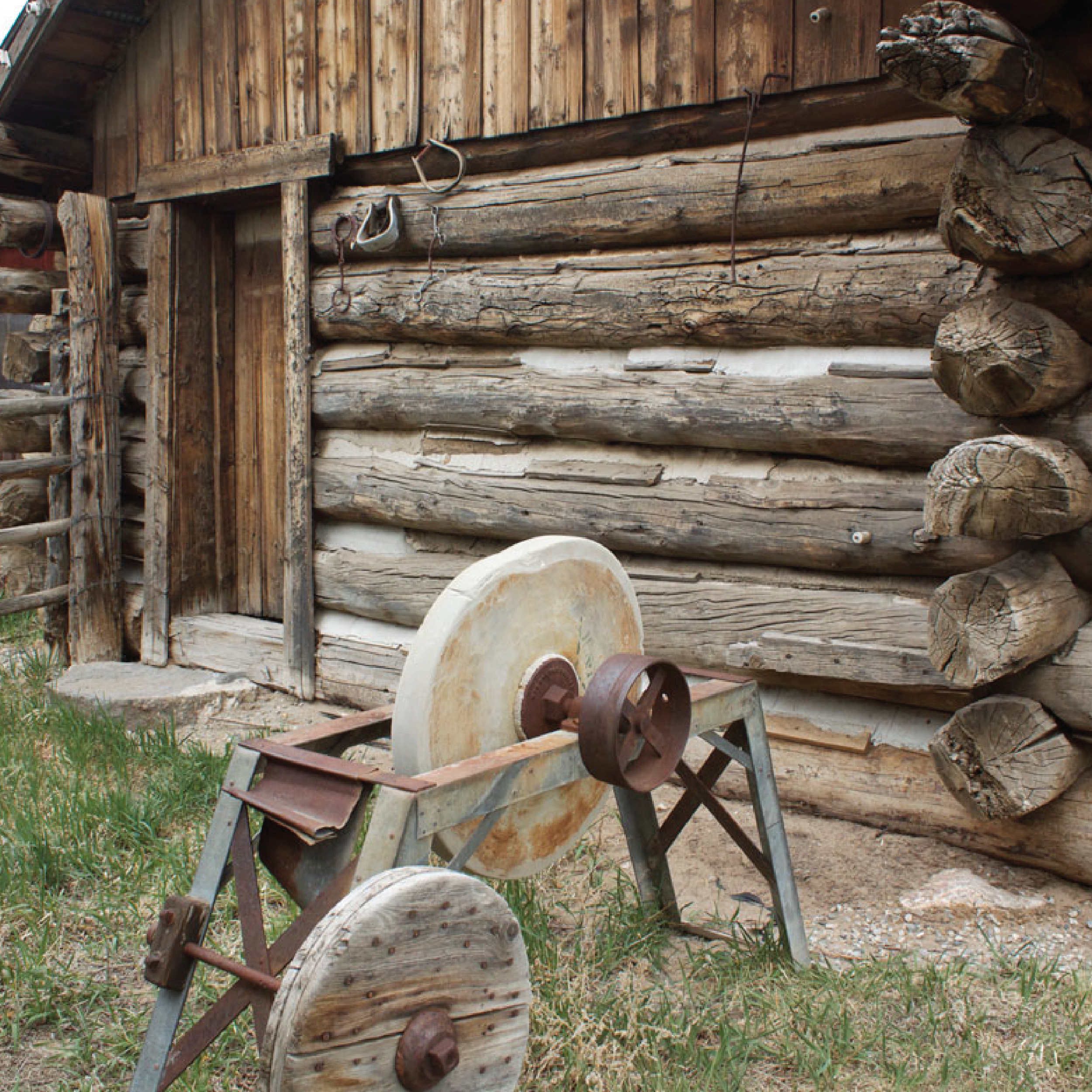 hutchinson homestead