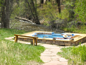 Creek Side Hot Springs Vacation Rental Nathrop, Colorado